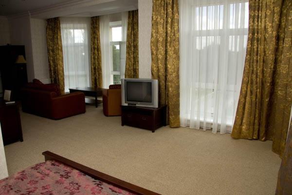 Marco Polo Hotel Ulʼyanovka Eksteriør billede