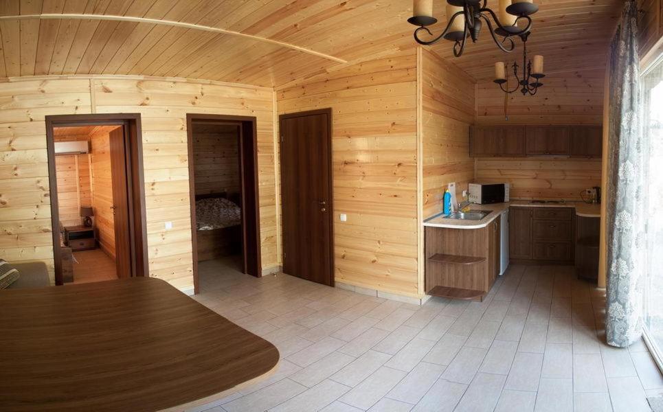 Marco Polo Hotel Ulʼyanovka Værelse billede